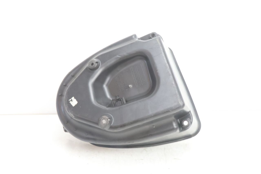 photo de COFFRE SELLE HONDA SH 125 (2001 - 2003) - Zoom composants
