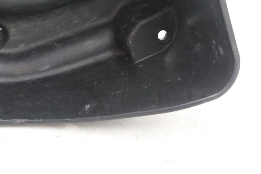 photo de COFFRE SELLE HONDA SH 125 (2001 - 2003) - État de surface