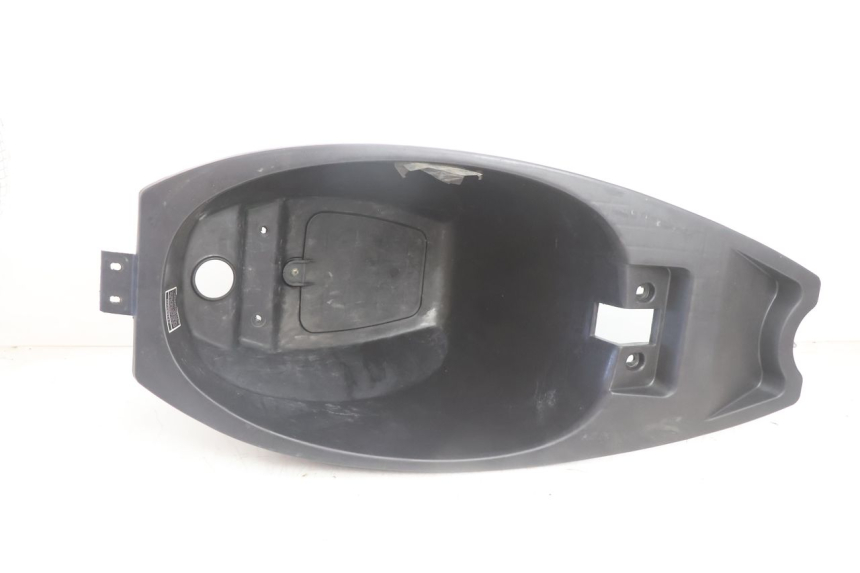 photo de COFFRE SELLE RIDE SLASH 2T 50 (2012 - 2014) - Autre angle de vue