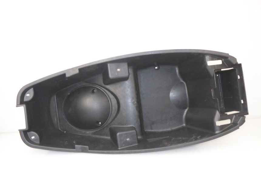 photo de COFFRE SELLE RAZZO STEED 125 (2012 - 2018)