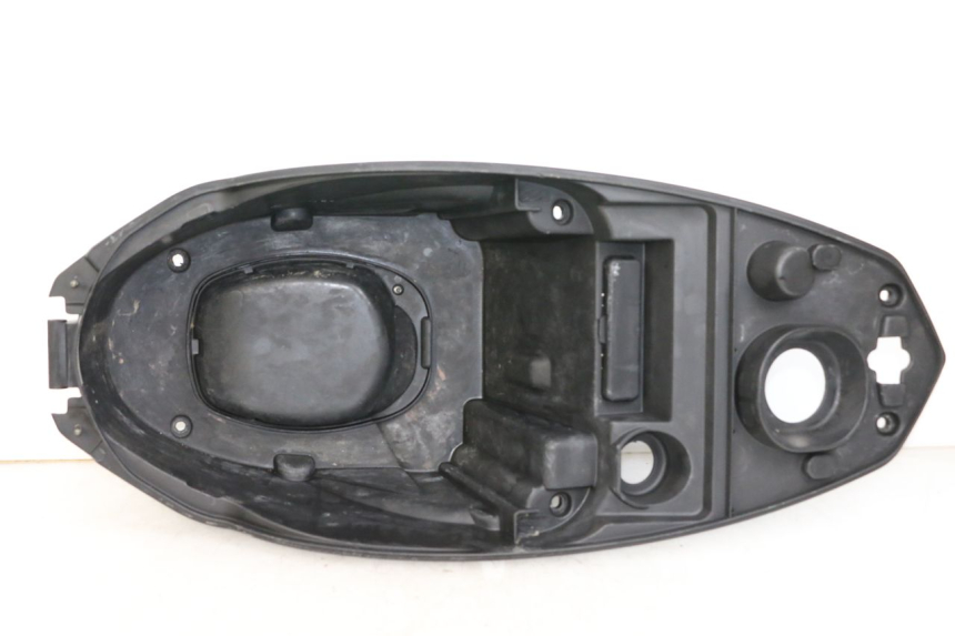 photo de COFFRE SELLE PEUGEOT STREETZONE 2T 50 (2014 - 2019)