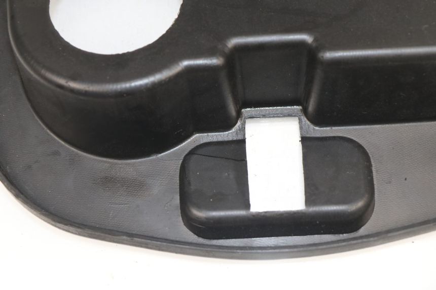 photo de COFFRE SELLE PEUGEOT SUM UP 125 (2008 - 2013) - Autre angle de vue