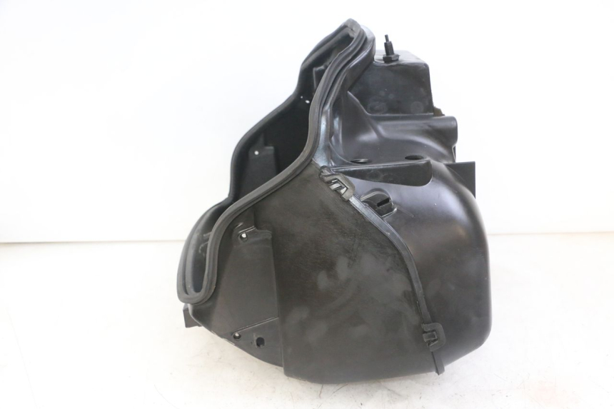 photo de COFFRE SELLE PIAGGIO SUPER LX 125 (2000 - 2003)