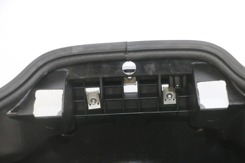 photo de COFFRE SELLE PIAGGIO SUPER LX 125 (2000 - 2003)