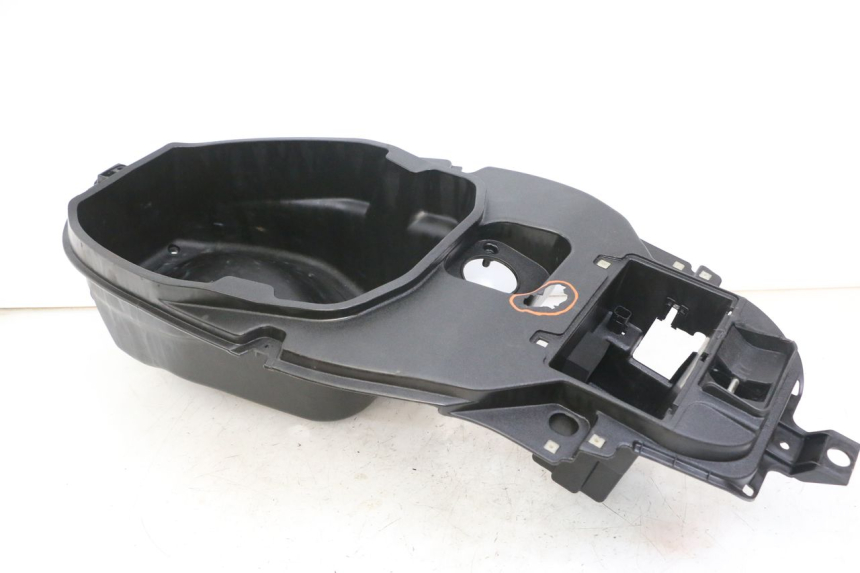 photo de COFFRE SELLE APRILIA SXR 50 (2021 - 2023)