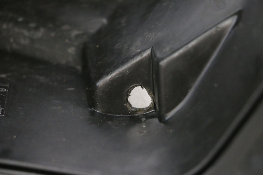 photo de COFFRE SELLE PEUGEOT TKR TREKKER FURIOUS 50 (2005 - 2014) - Vue produit