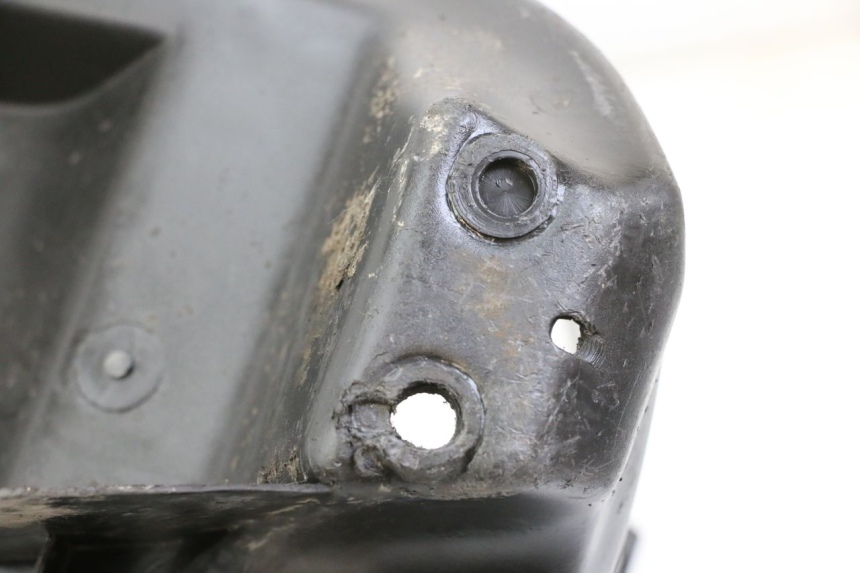 photo de COFFRE SELLE PEUGEOT TKR TREKKER FURIOUS 50 (2005 - 2014) - Vue d’ensemble