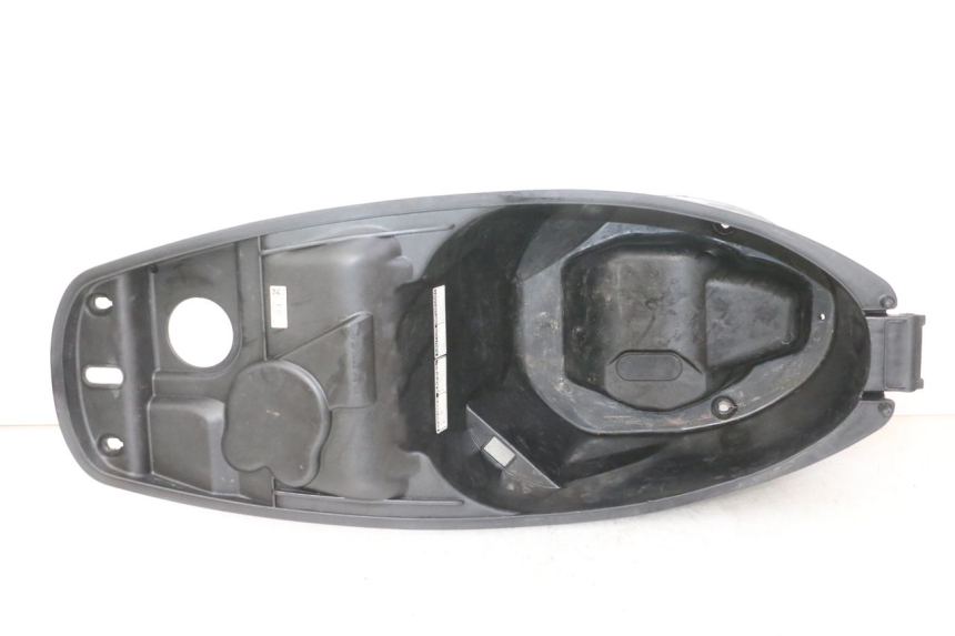 photo de COFFRE SELLE PEUGEOT TWEET 4T 50 (2018 - 2020)