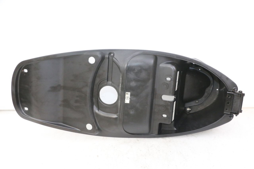 photo de COFFRE SELLE PEUGEOT TWEET PRO CARGO 50 (2018 - 2020) - Vue principale