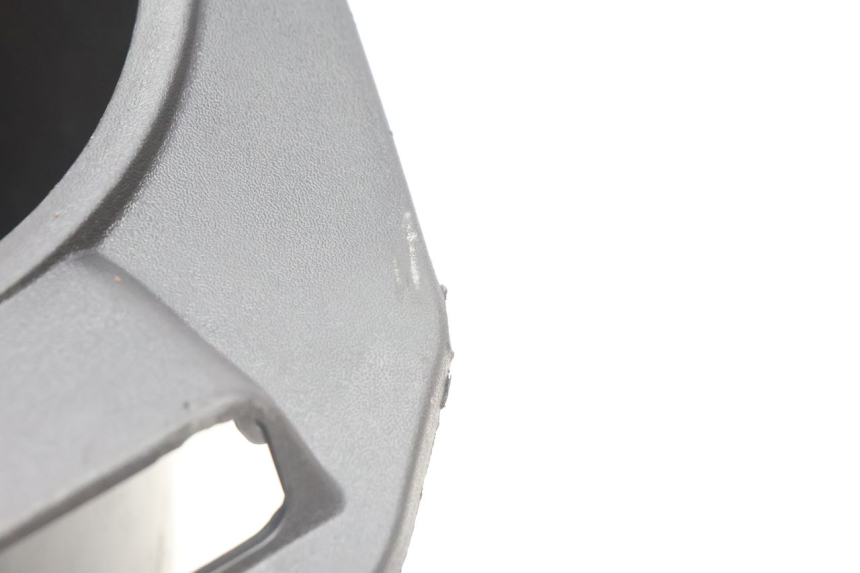 photo de COFFRE SELLE PIAGGIO VESPA PRIMAVERA 2T 50 (2013 - 2018) - Vue rapprochée