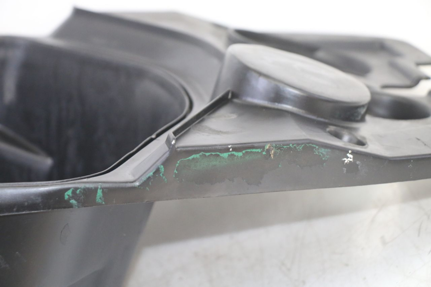 photo de COFFRE SELLE PEUGEOT VIVACITY 50 (2004 - 2009)