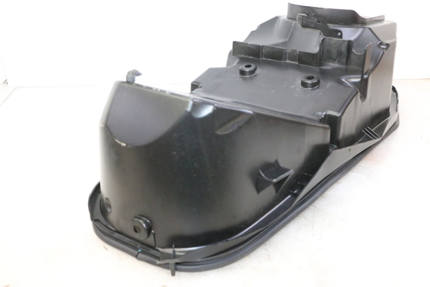photo de COFFRE SELLE YAMAHA XMAX X-MAX 125 (2021 - 2025)