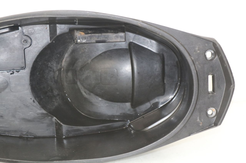 photo de COFFRE SELLE YAMAHA CYGNUS X 125 (2004 - 2007)