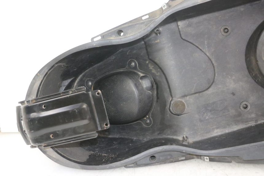 photo de COFFRE SELLE YAMAHA X-MAX XMAX ABS 250 (2010 - 2014)