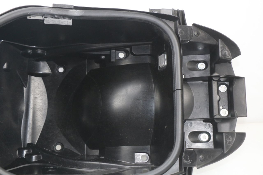 photo de COFFRE SELLE YAMAHA XP T-MAX TMAX 500 (2008 - 2012)