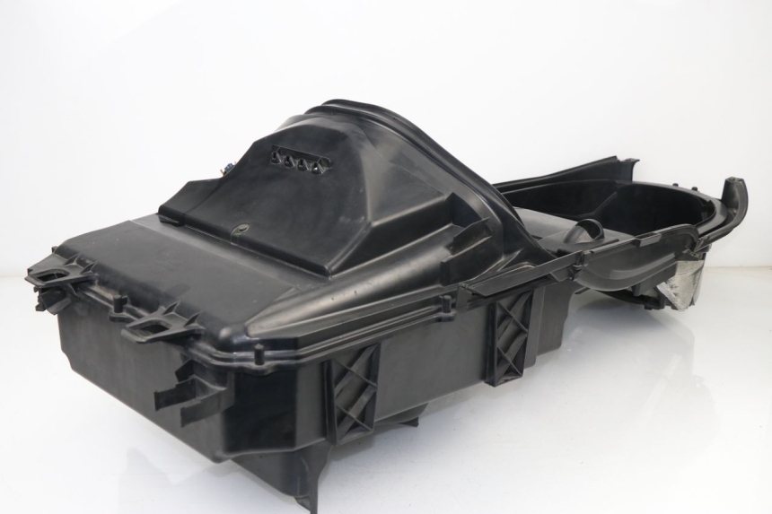 photo de COFFRE SELLE YAMAHA YP MAJESTY 400 (2004 - 2008)