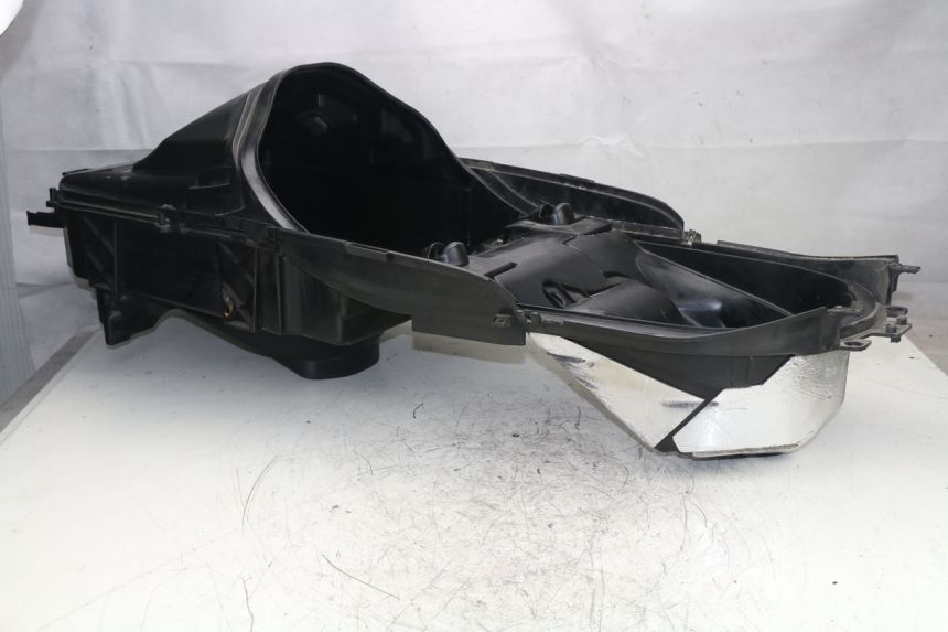 photo de COFFRE SELLE YAMAHA YP MAJESTY ABS 400 (2007 - 2009)