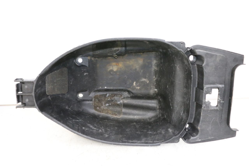 photo de COFFRE SELLE YAMAHA YE ZEST 50 (1992 - 1998)