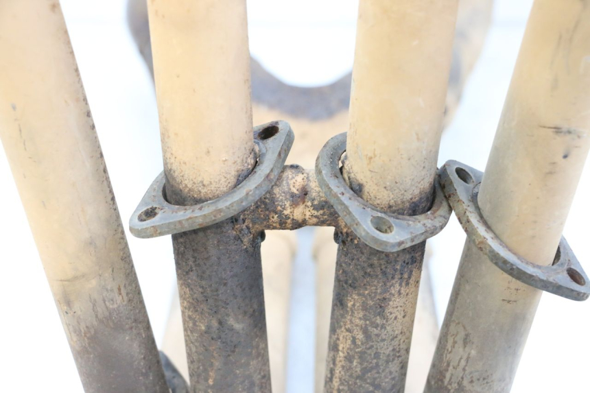 photo de COLLECTEUR YAMAHA FJR ABS 1300 (2006 - 2012) - Inspection visuelle