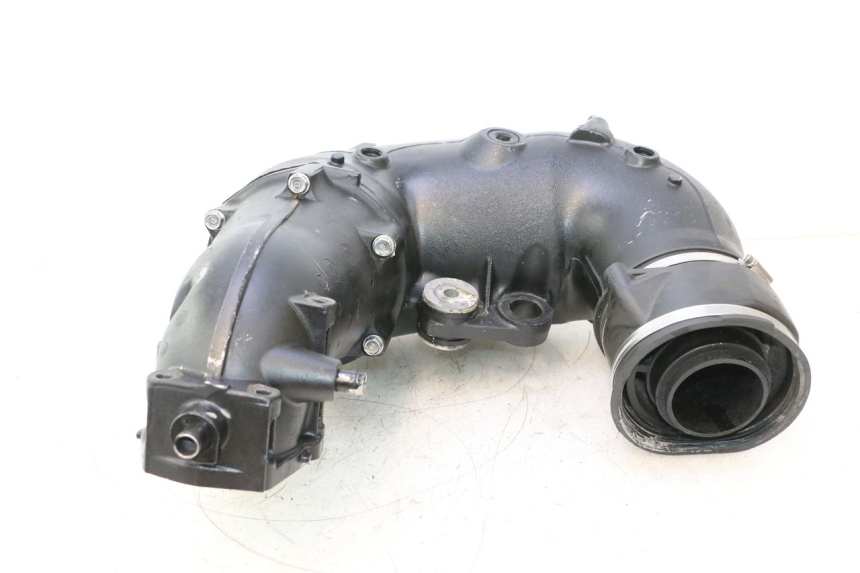 photo de COLLECTEUR YAMAHA WAVE RUNNER GP R 1200 (2000 - 2003) - Vue d’ensemble