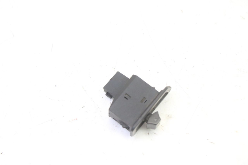 photo de COMMODO CLIGNOTANT TNT MOTOR BOSTON 4T 50 (2018 - 2025)