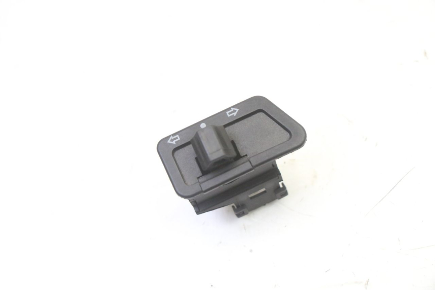 photo de COMMODO CLIGNOTANT MOTRON BREEZY 4T 50 (2021 - 2025)