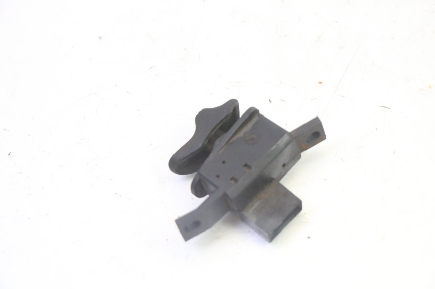 photo de COMMODO CLIGNOTANT SUZUKI BURGMAN 125 (2007 - 2014)