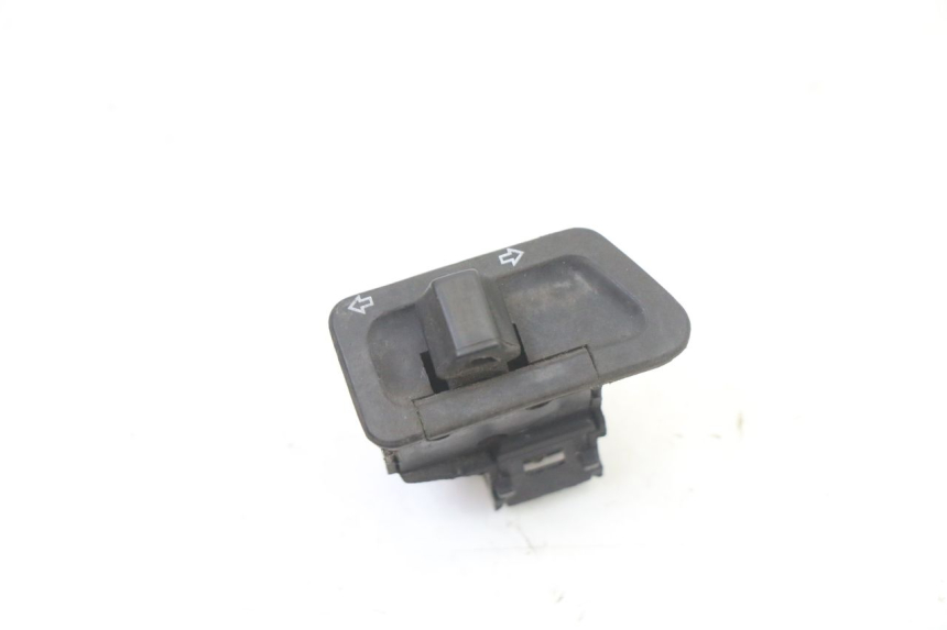 photo de COMMODO CLIGNOTANT SYM FIDDLE 3 III 125 (2014 - 2020)
