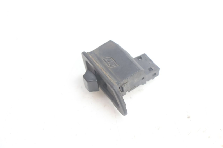 photo de COMMODO CLIGNOTANT SYM FIDDLE 3 III 50 (2014 - 2020) - Zoom état d’usage