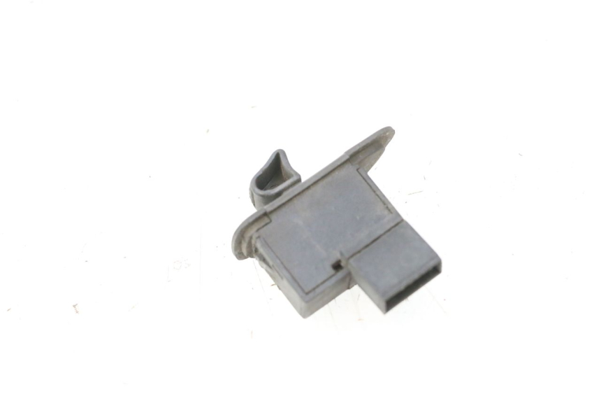 photo de COMMODO CLIGNOTANT PIAGGIO FLY 2T 50 (2004 - 2017) - Zoom état d’usage