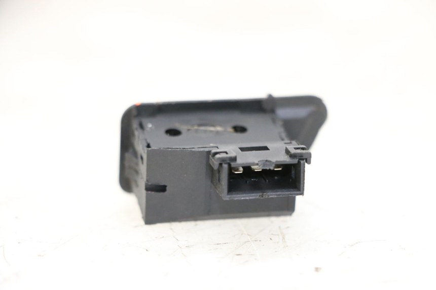 photo de COMMODO CLIGNOTANT LONGJIA SHARPY 125 (2020 - 2024)
