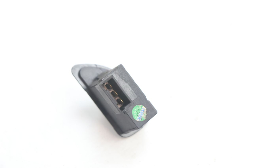 photo de COMMODO CLIGNOTANT PIAGGIO MP3 LT 400 (2007 - 2012) - Autre angle de vue