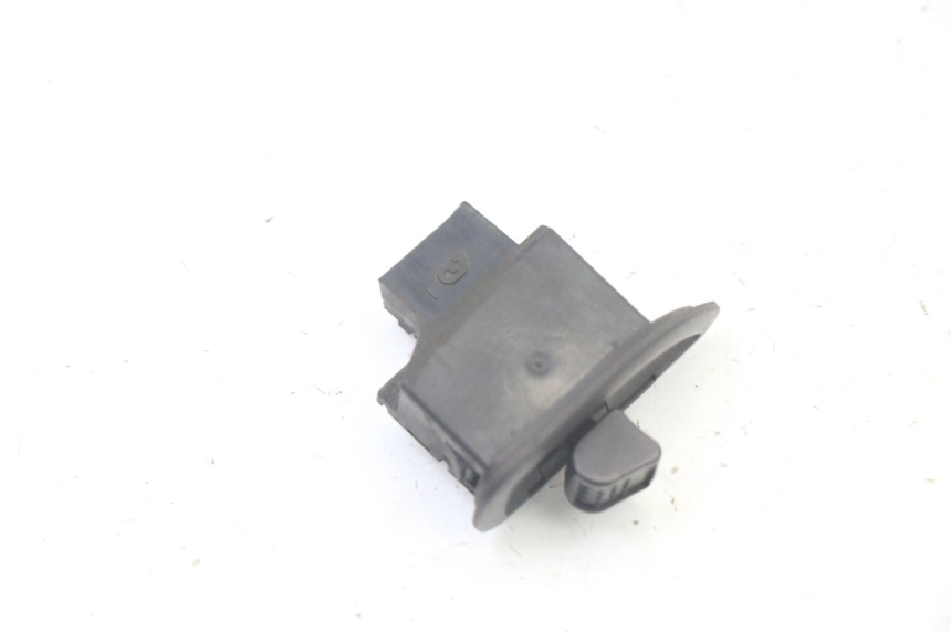 photo de COMMODO CLIGNOTANT PIAGGIO MP3 500 (2011 - 2015)