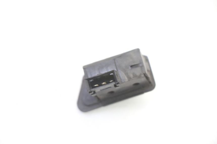 photo de COMMODO CLIGNOTANT KYMCO LIKE 4T 50 (2019 - 2025) - Autre angle de vue