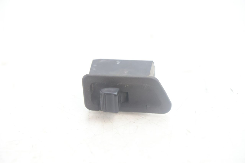 photo de COMMODO CLIGNOTANT HONDA SCV LEAD 100 (2003 - 2007) - Vue principale