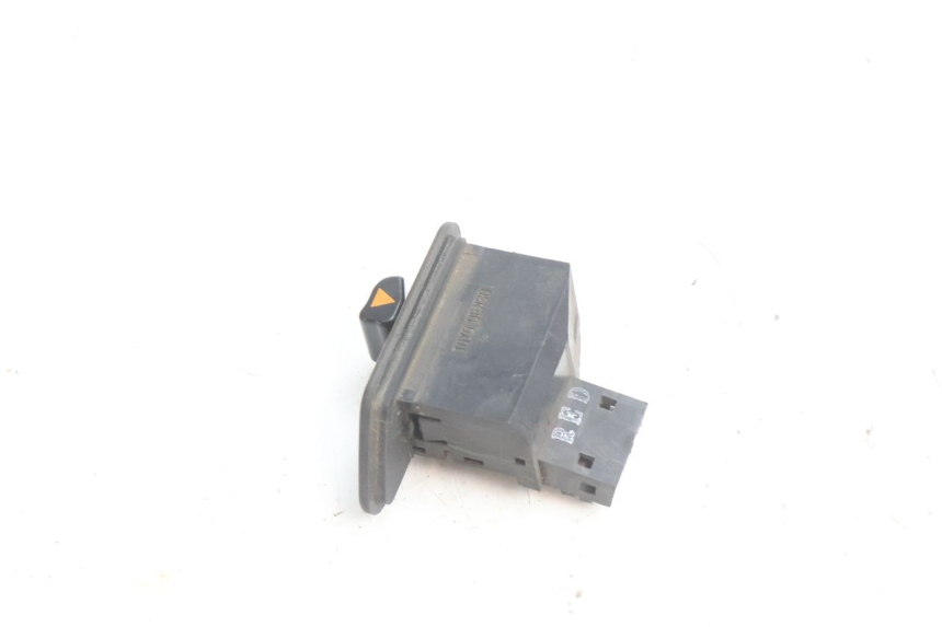 photo de COMMODO CLIGNOTANT HONDA SH 125 (2001 - 2003) - Détail de la pièce