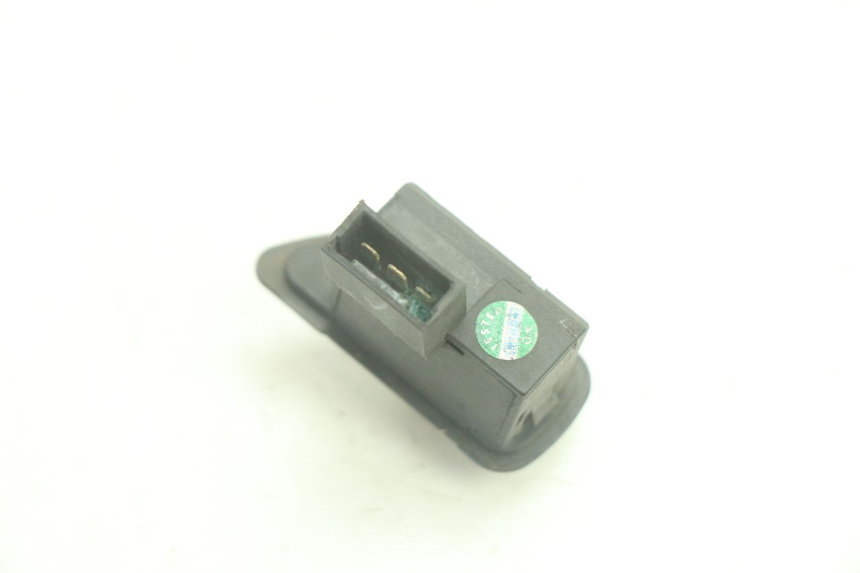 photo de COMMODO CLIGNOTANT GILERA STALKER 50 (2004 - 2014) - Zoom état d’usage