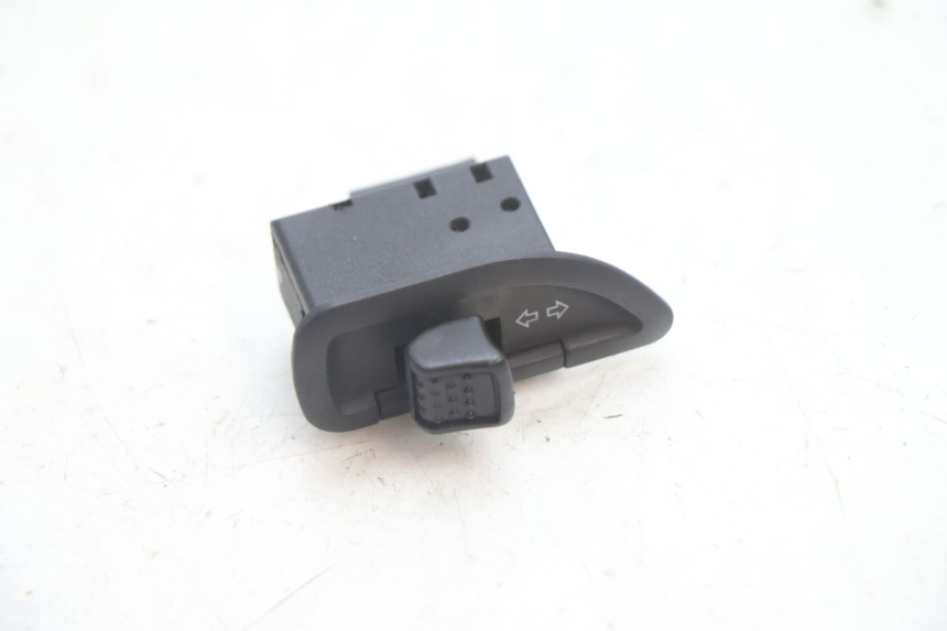photo de COMMODO CLIGNOTANT GILERA STALKER 50 (2004 - 2014) - Vue principale