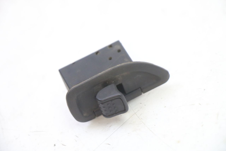photo de COMMODO CLIGNOTANT PIAGGIO SUPER LX 125 (2000 - 2003)