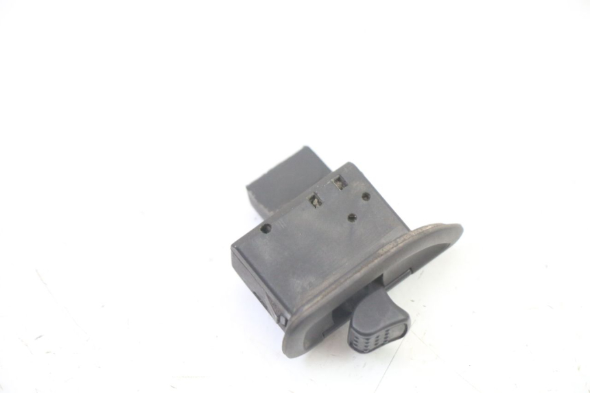 photo de COMMODO CLIGNOTANT PIAGGIO SUPER LX 125 (2000 - 2003)