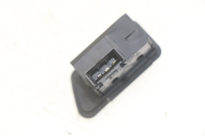 photo de COMMODO CLIGNOTANT TGB CITY 2 50 (2009 - 2013)