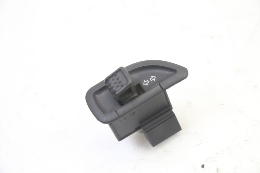photo de COMMODO CLIGNOTANT PEUGEOT VIVACITY 50 (2004 - 2009)