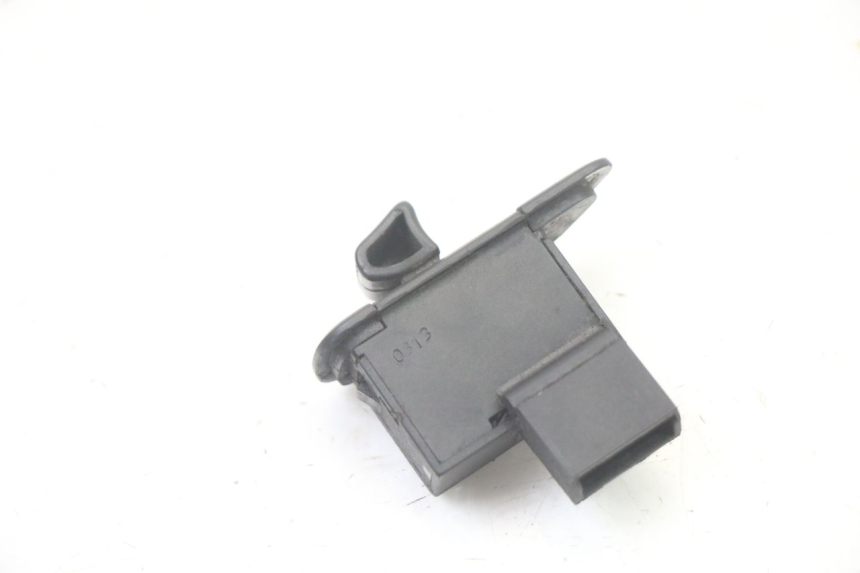 photo de COMMODO CLIGNOTANT PIAGGIO XEVO - X EVO 125 (2007 - 2016)