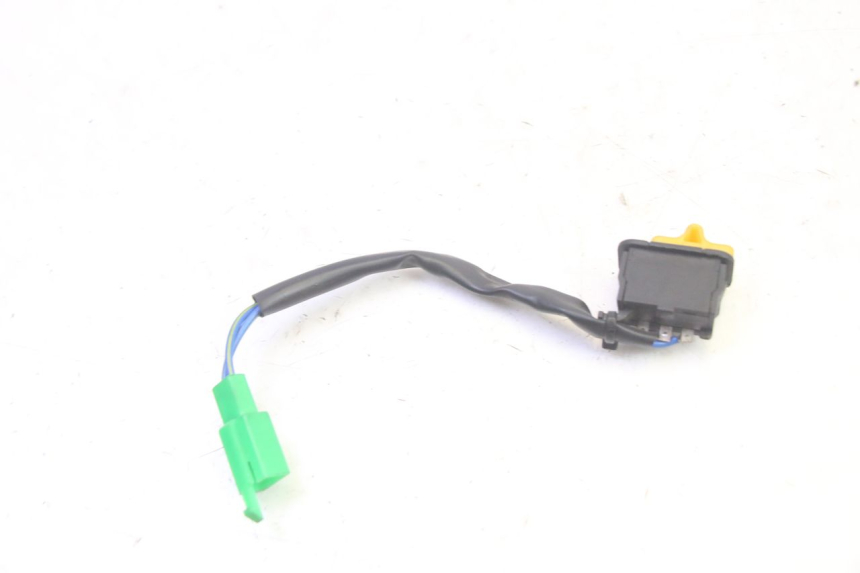 photo de COMMODO COUPE CONTACT SYM FIDDLE 3 III 125 (2014 - 2020) - Autre angle de vue