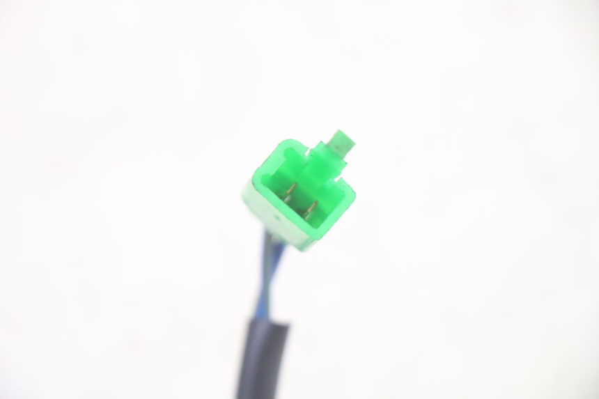 photo de COMMODO COUPE CONTACT SYM FIDDLE 3 III 125 (2014 - 2020) - Gros plan technique