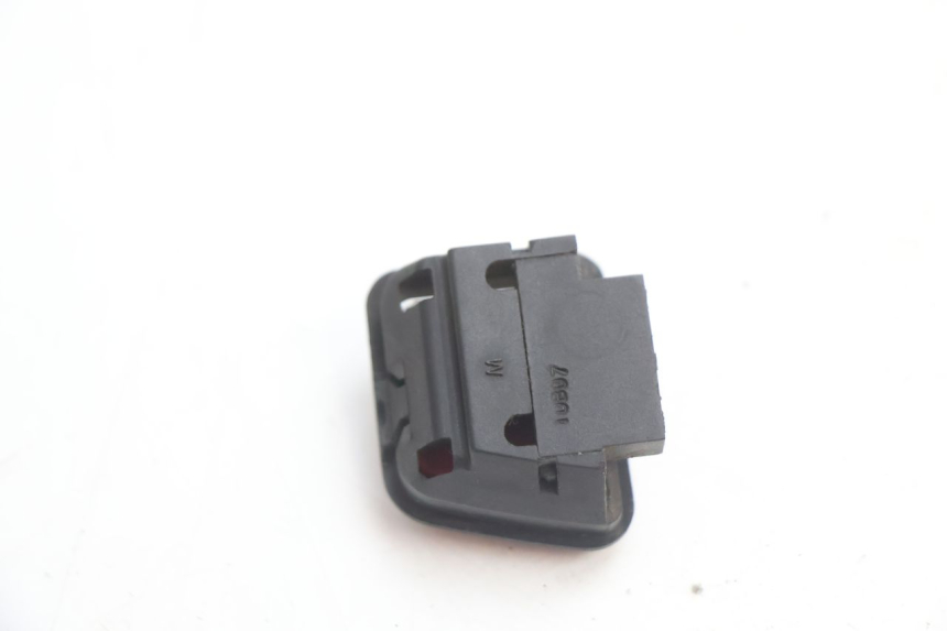photo de COMMODO COUPE CONTACT PIAGGIO MP3 LT 300 (2010 - 2016) - Zoom état d’usage