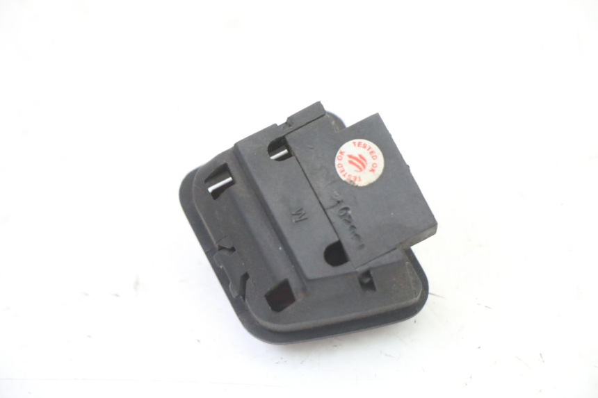 photo de COMMODO COUPE CONTACT PIAGGIO MP3 500 (2011 - 2015)