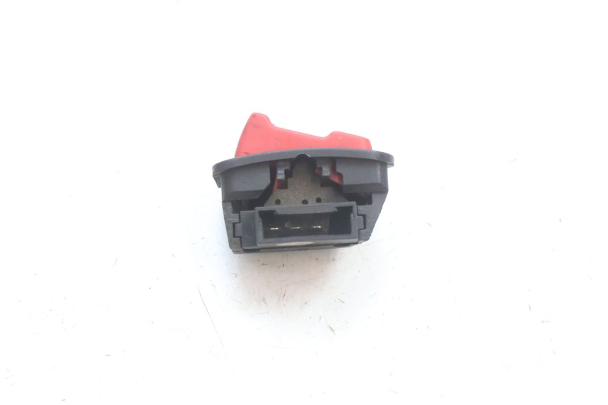 photo de COMMODO COUPE CONTACT PIAGGIO MP3 500 (2016 - 2018) - Zoom état d’usage