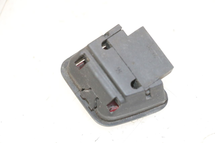 photo de COMMODO COUPE CONTACT PIAGGIO MP3 125 (2006 - 2014)