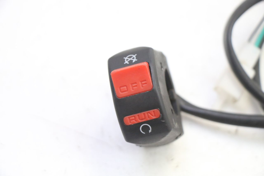 photo de COMMODO COUPE CONTACT APOLLO RXF 125